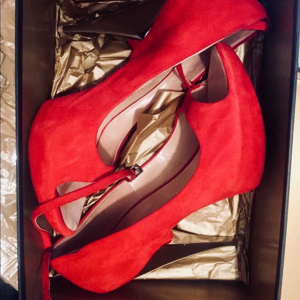 Giuseppe Zanotti Red Suede Ankle Strap Heels*39.5